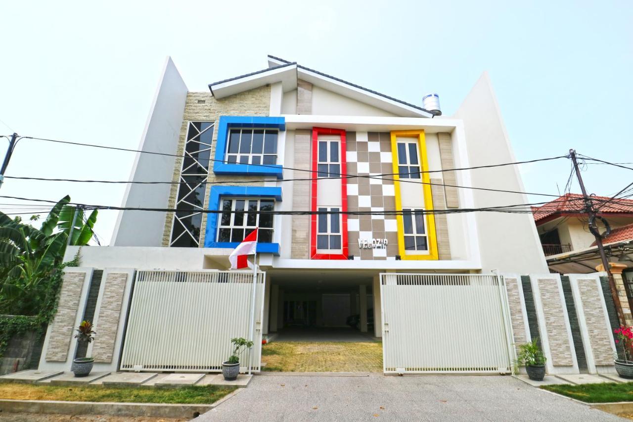 Velozip Kos Exclusive Apartment Surabaya Exterior photo